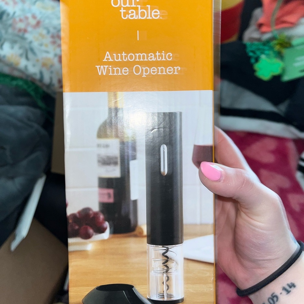 Our Table Automatic Wine Opener - Black